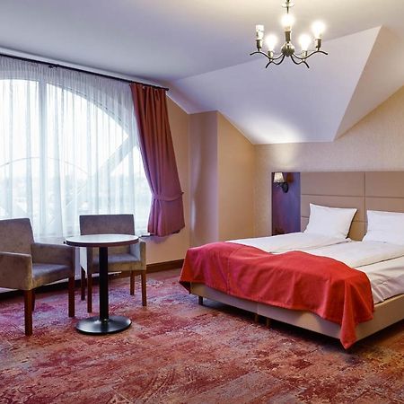 Hotel Dwor Galicja ستالوفا فولا المظهر الخارجي الصورة